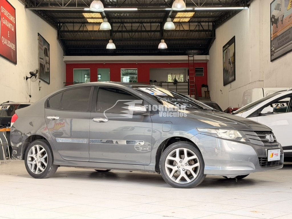 Oferta Seminovo HONDA CITY no Fiorikar